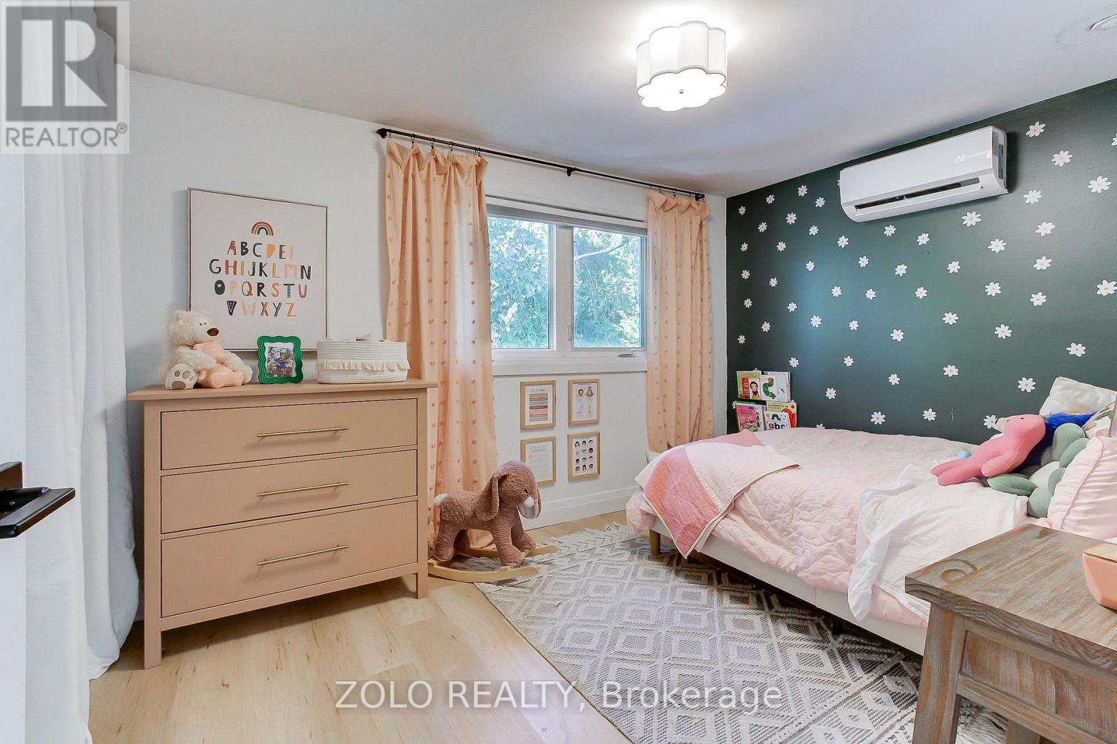 Photo 22 of 388 Terry Drive, Newmarket ON