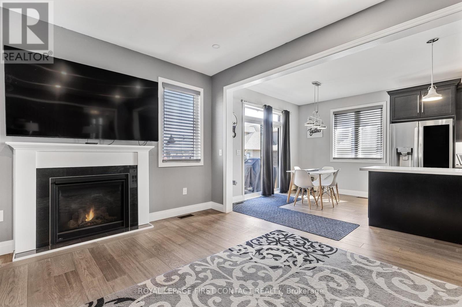 Photo 2 of 3075 Orion Boulevard, Orillia ON