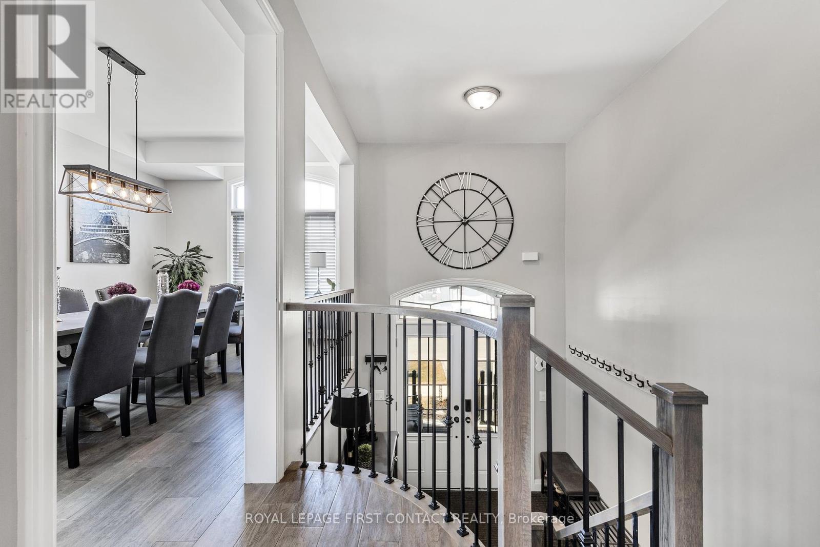 Photo 4 of 3075 Orion Boulevard, Orillia ON