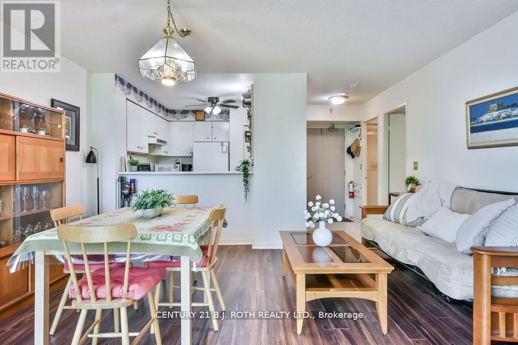 Photo 29 of 508 150 Dunlop Street E, Barrie ON