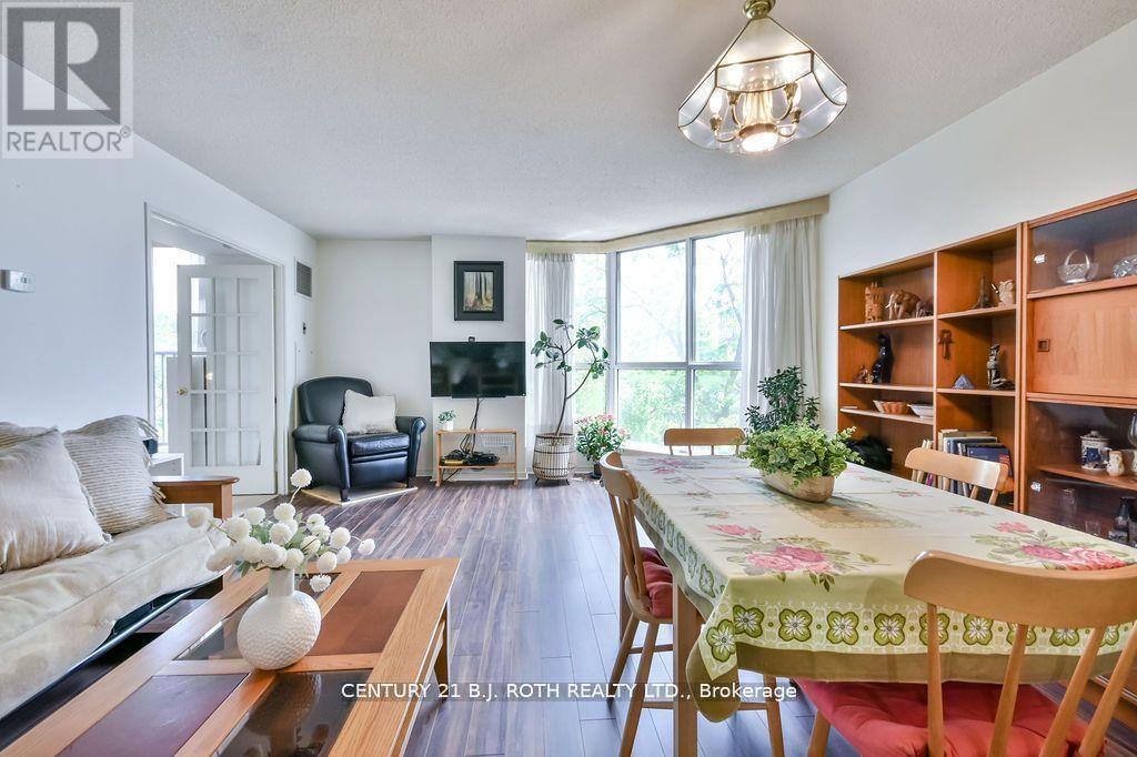 Photo 25 of 508 150 Dunlop Street E, Barrie ON