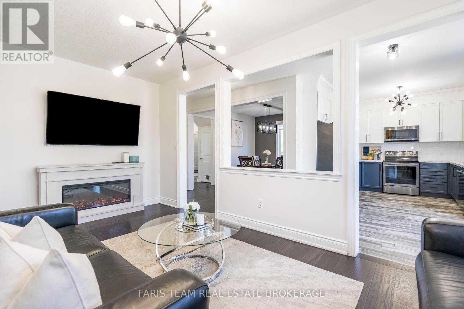 Photo 22 of 53 Christy Drive, Wasaga Beach ON