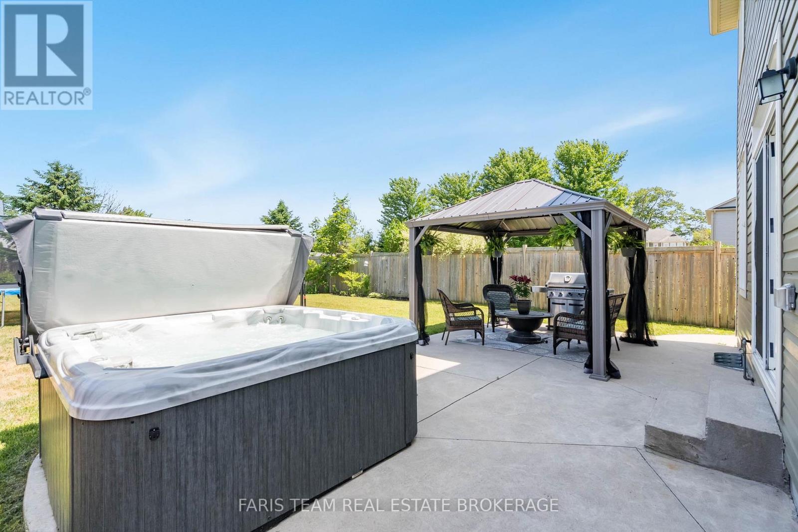 Photo 15 of 53 Christy Drive, Wasaga Beach ON