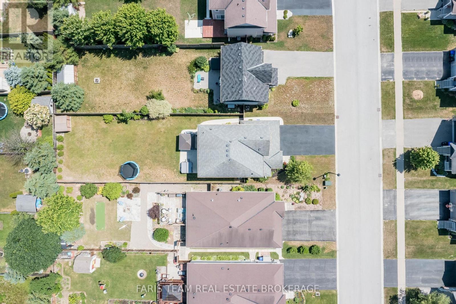 Photo 4 of 53 Christy Drive, Wasaga Beach ON
