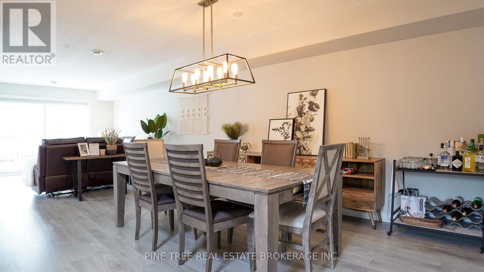 Photo 9 of 11 30 Laguna Parkway, Ramara ON