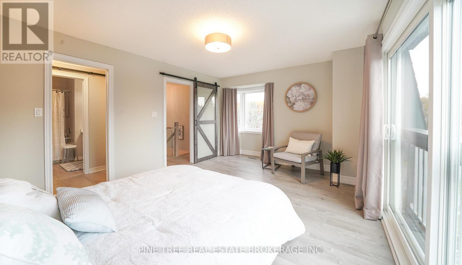 Photo 16 of 11 30 Laguna Parkway, Ramara ON