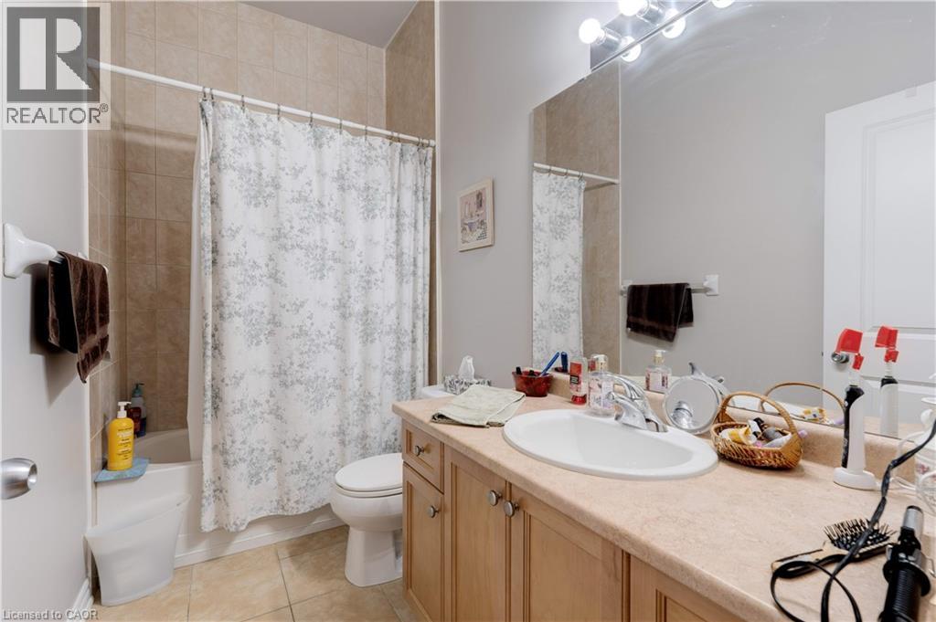 Photo 13 of 5327 Upper Middle Road Unit 111, Burlington ON