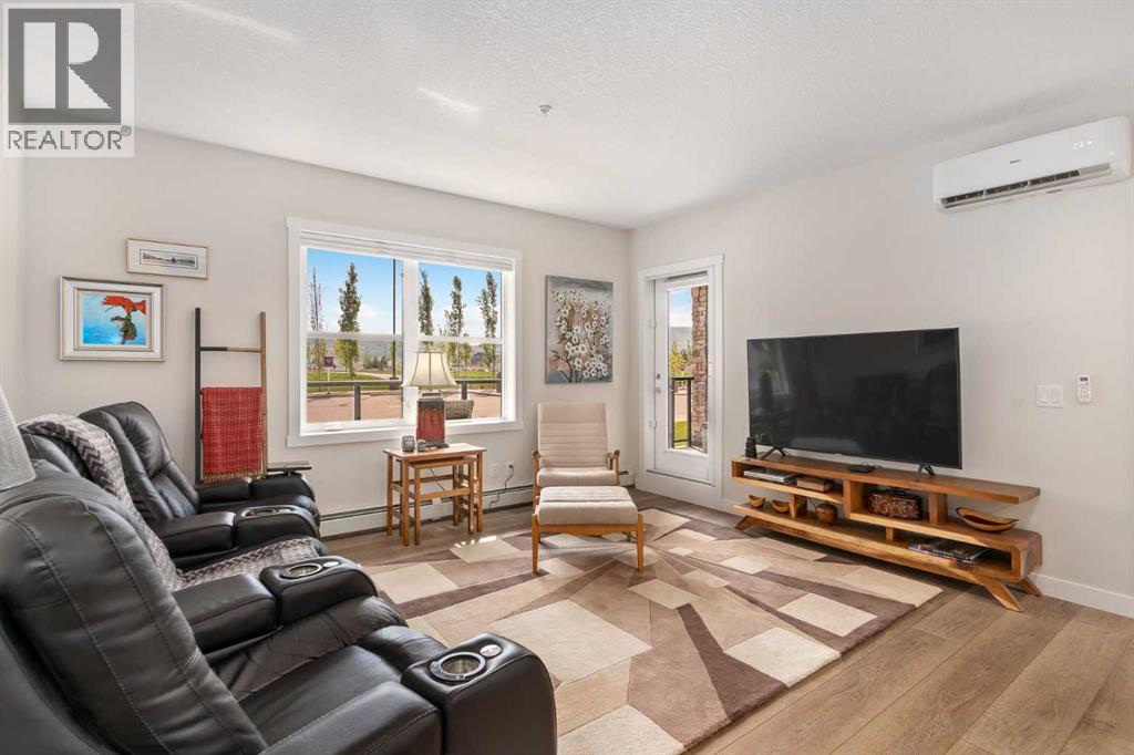 Photo 10 of 112 125 Wolf Hollow Crescent Se, Calgary AB