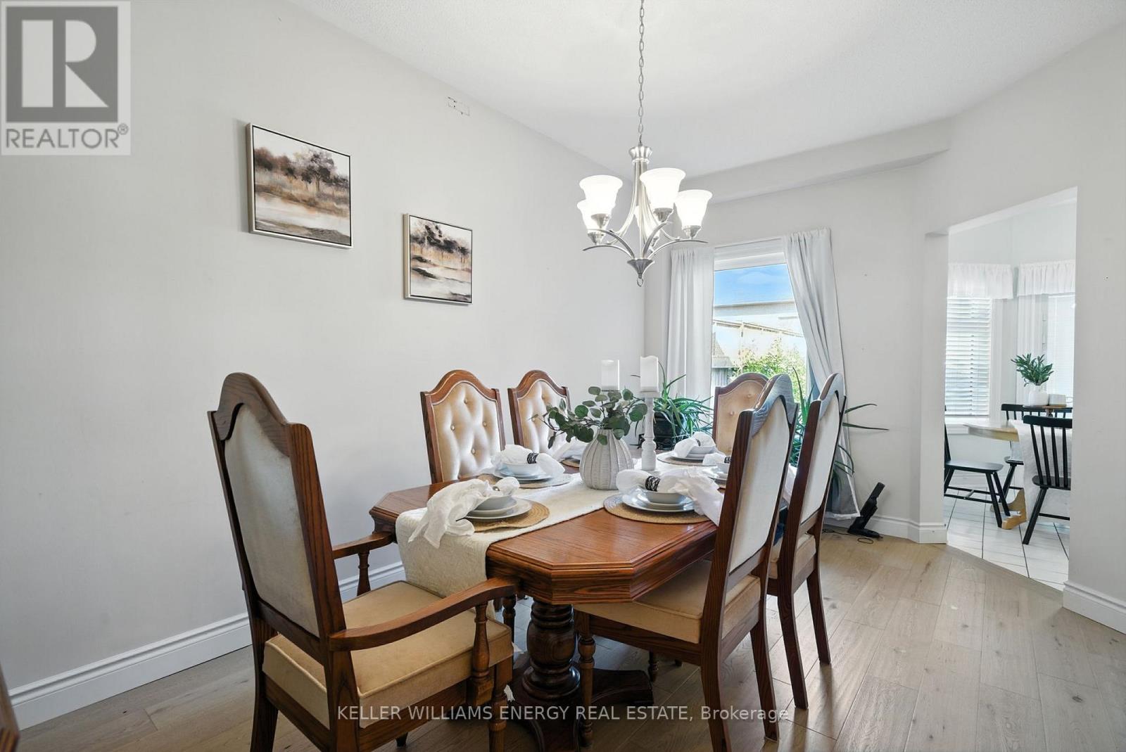 Photo 23 of 14 Bach Avenue, Whitby ON