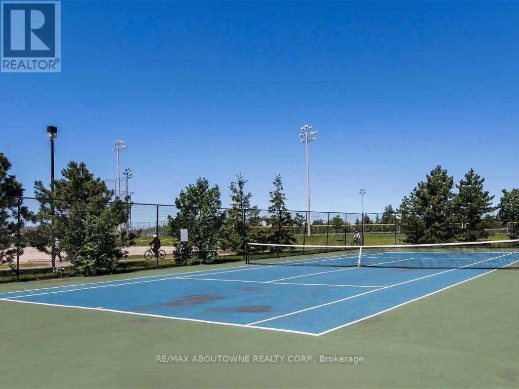 Photo 35 of 1213 2565 Erin Centre Boulevard, Mississauga ON