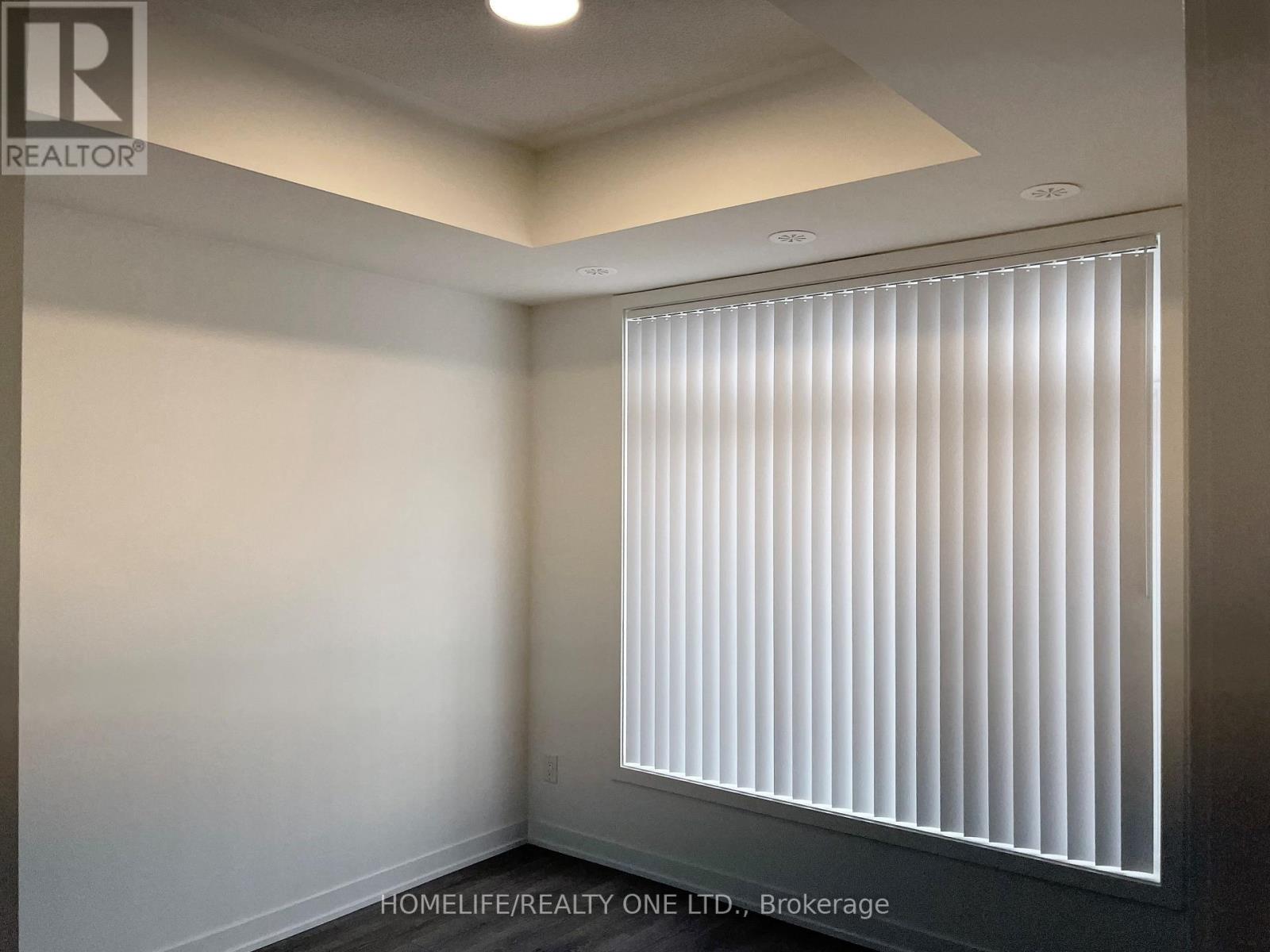 Photo 15 of 501 160 Canon Jackson Drive, Toronto ON