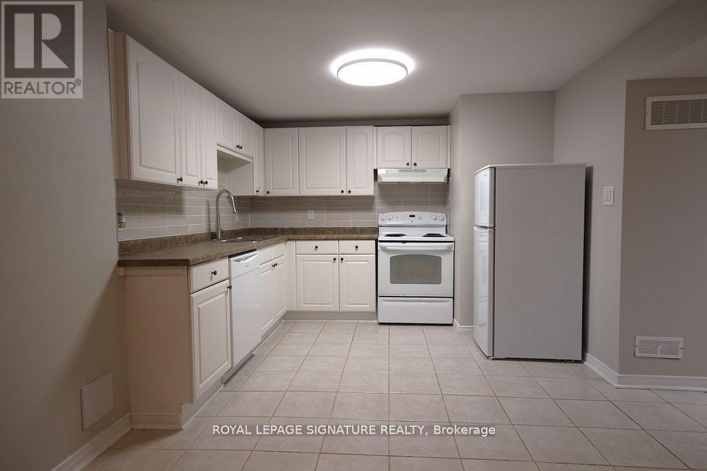 Photo 11 of Lower 70 Penbridge Circle, Brampton ON