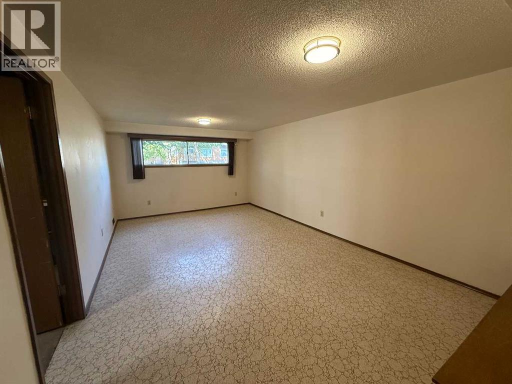 Photo 42 of 7331 7329 Huntertown Crescent Nw, Calgary AB