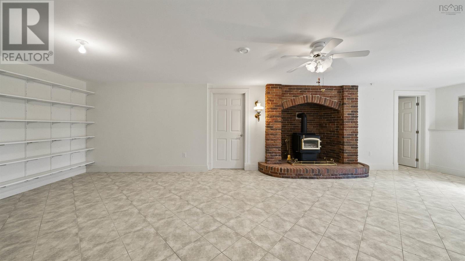 Single Family House for Sale in  Highway  Brentwood 