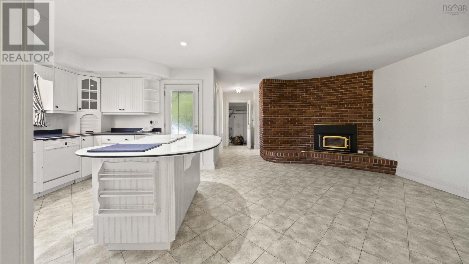 Single Family House for Sale in  Highway  Brentwood 