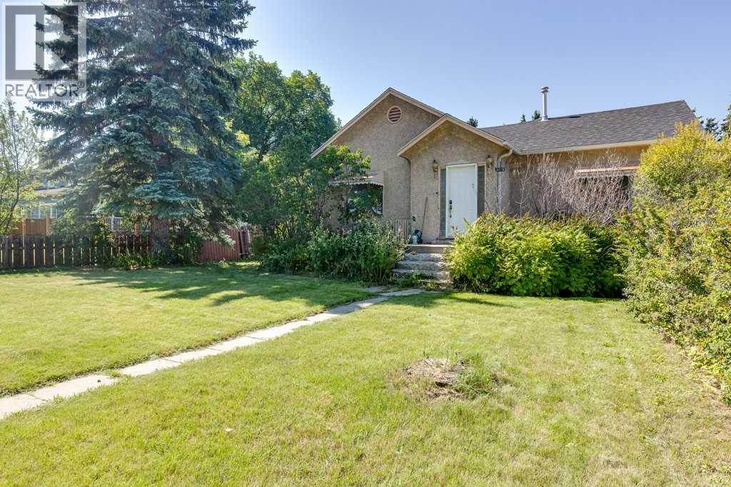 4315 50 Avenue, Innisfail