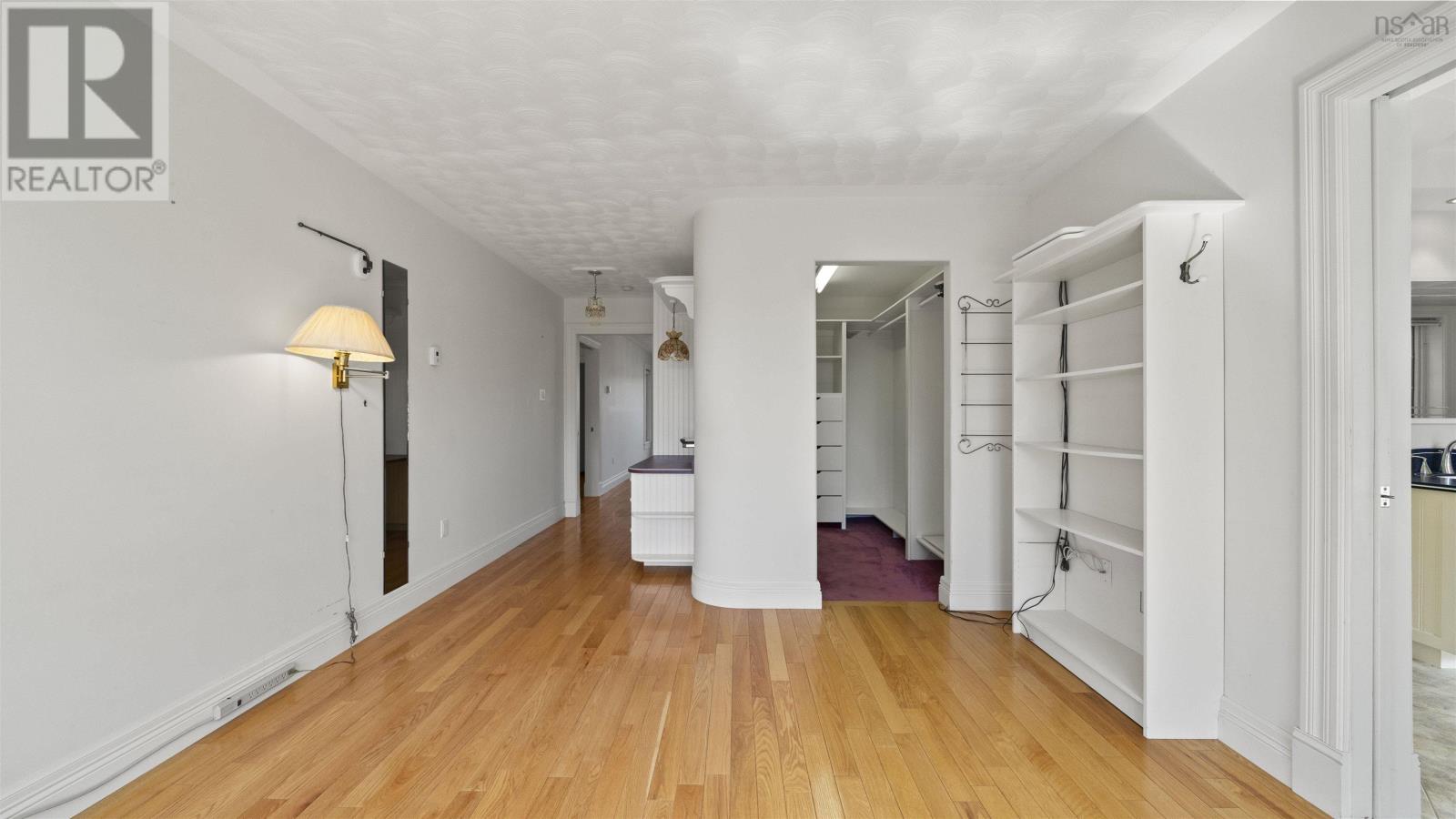 Single Family House for Sale in  Highway  Brentwood 