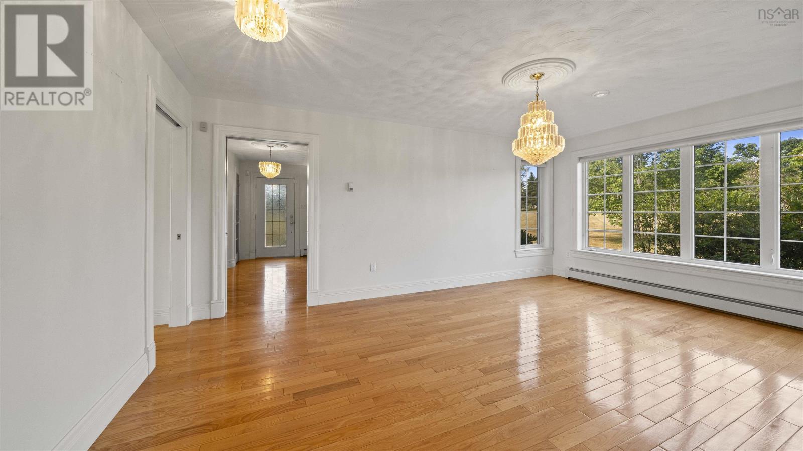 Single Family House for Sale in  Highway  Brentwood 