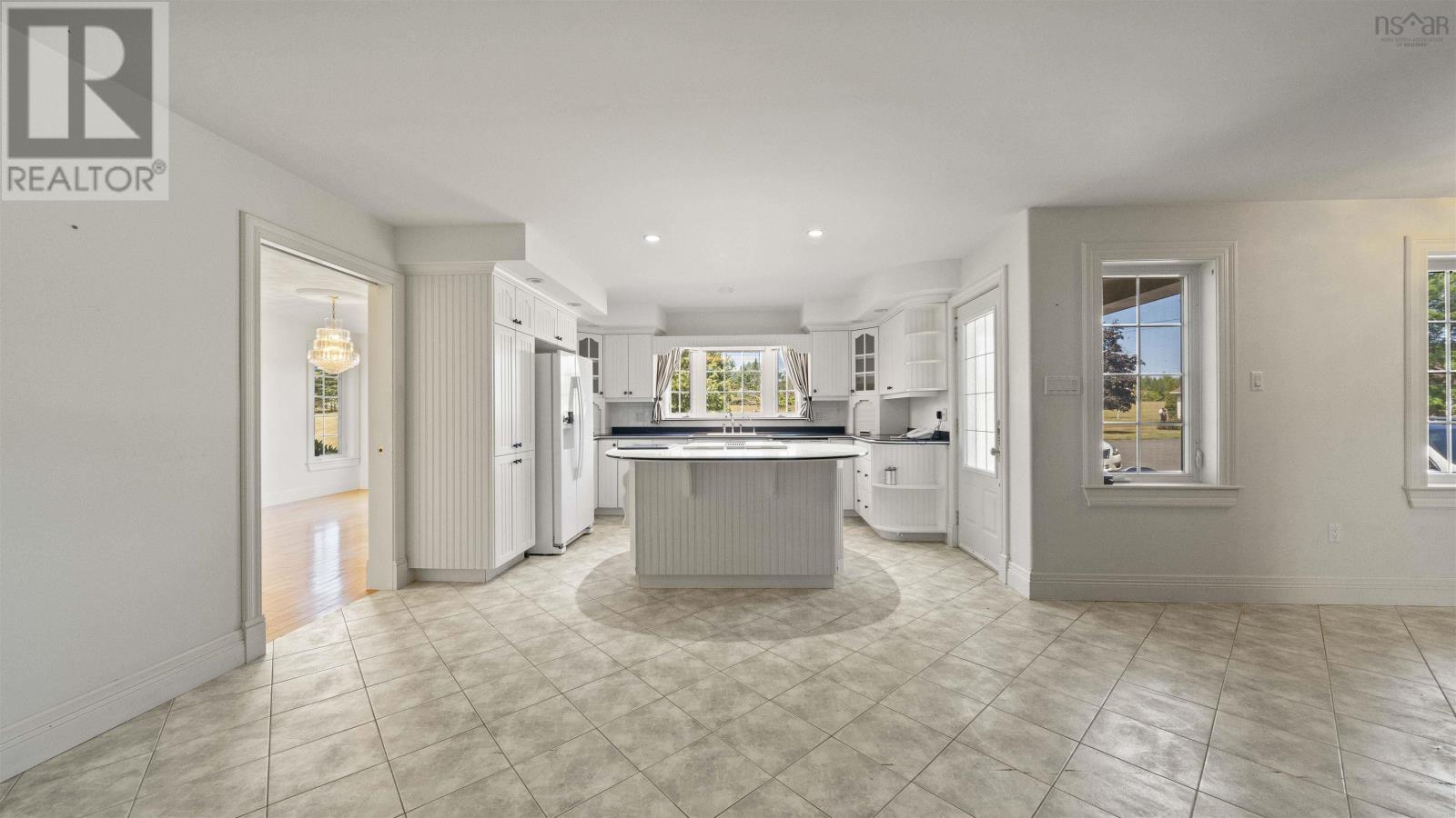 Single Family House for Sale in  Highway  Brentwood 