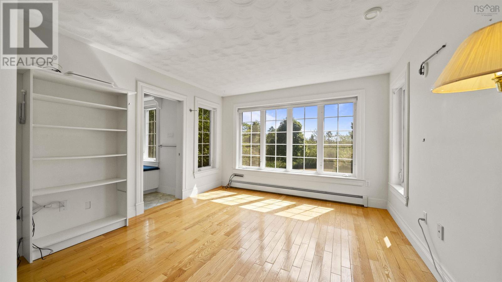 Single Family House for Sale in  Highway  Brentwood 