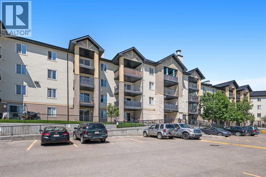 Photo 20 of 8225 304 Mackenzie Way Sw, Airdrie AB