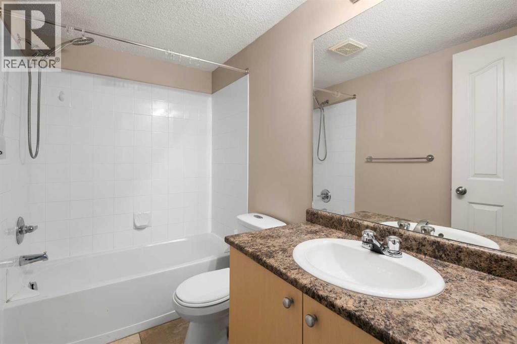 Photo 24 of 8225 304 Mackenzie Way Sw, Airdrie AB