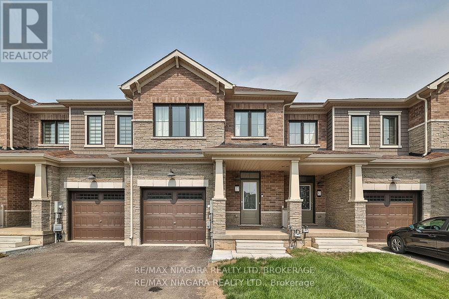 Photo 12 of 77 Keelson Street, Welland ON