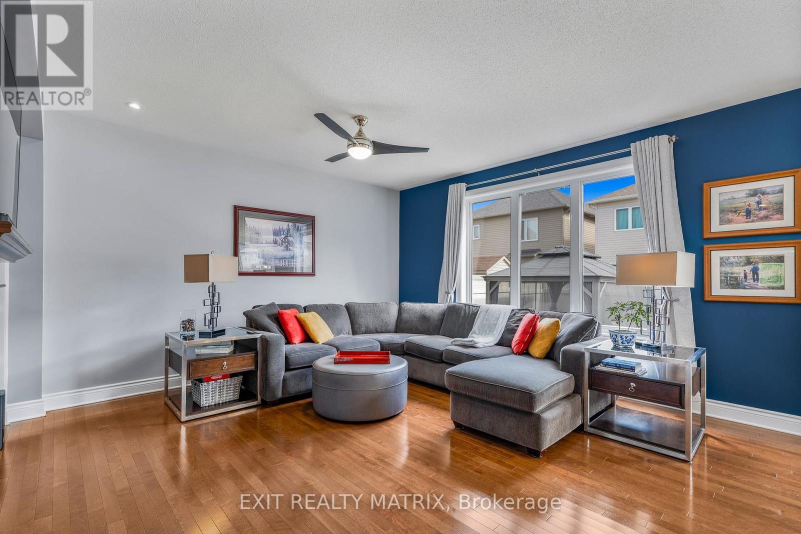 Photo 26 of 352 Oakcrest Way, Ottawa ON