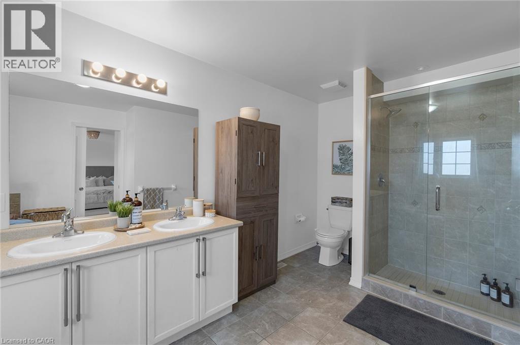 Photo 13 of 1433 Sheldon Street, Innisfil ON