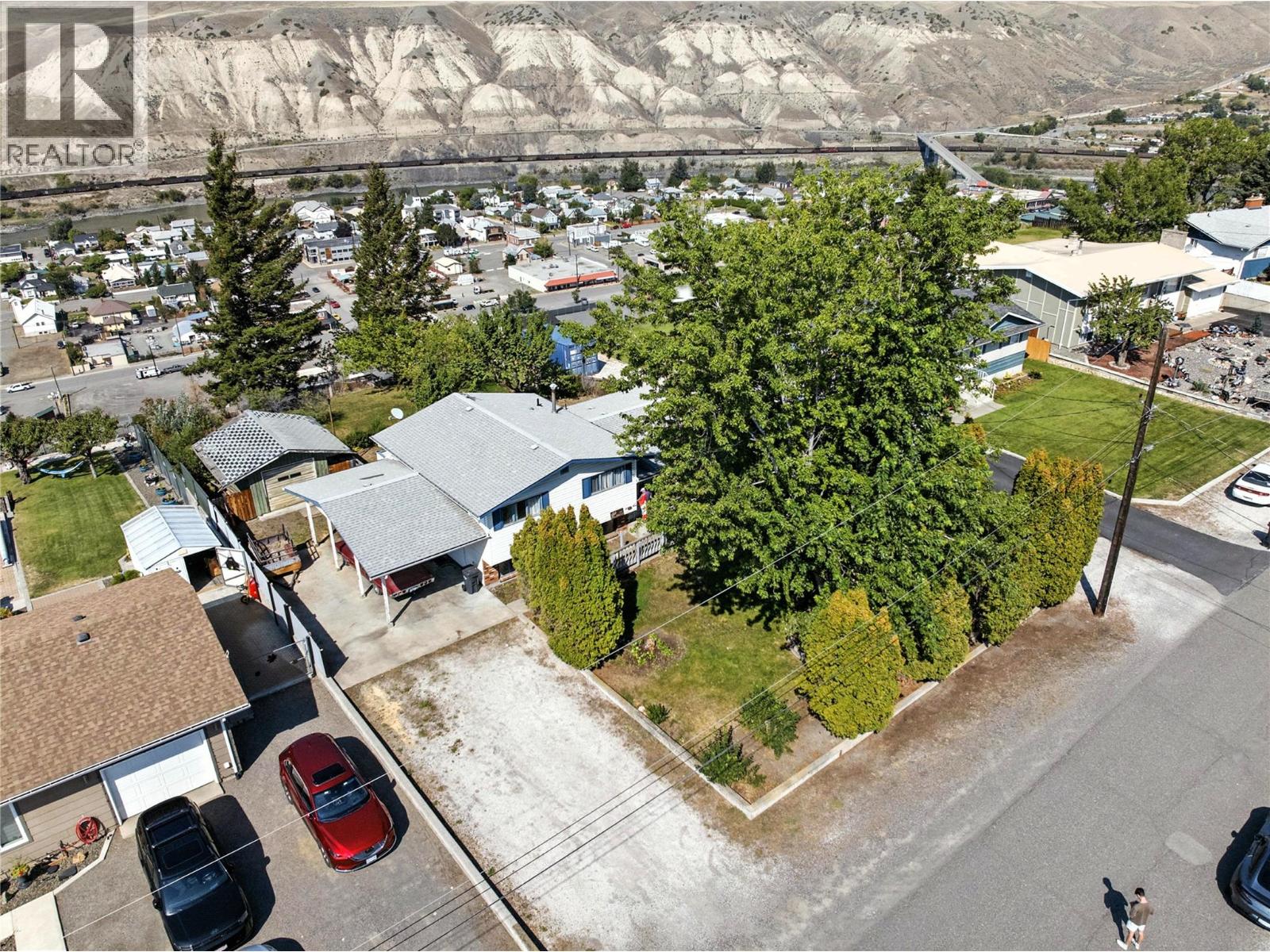 Photo 34 of 242 Cliff Crescent, Ashcroft BC