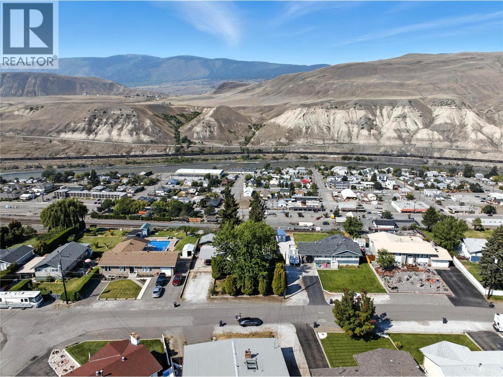 Photo 32 of 242 Cliff Crescent, Ashcroft BC