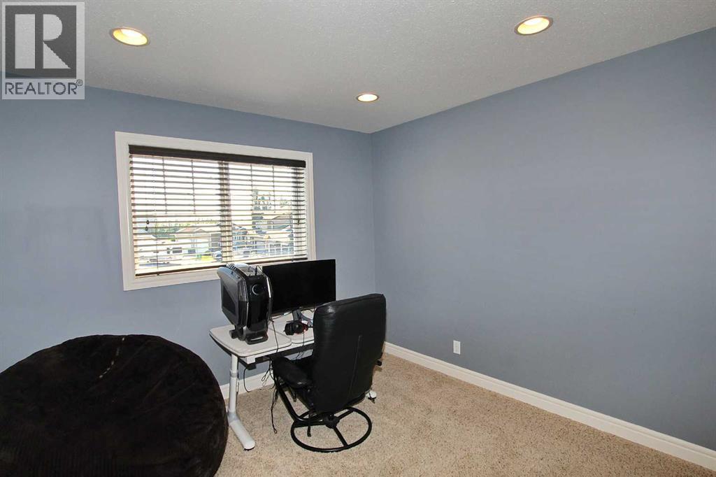 Photo 19 of 6 Laurel Close, Sylvan Lake AB