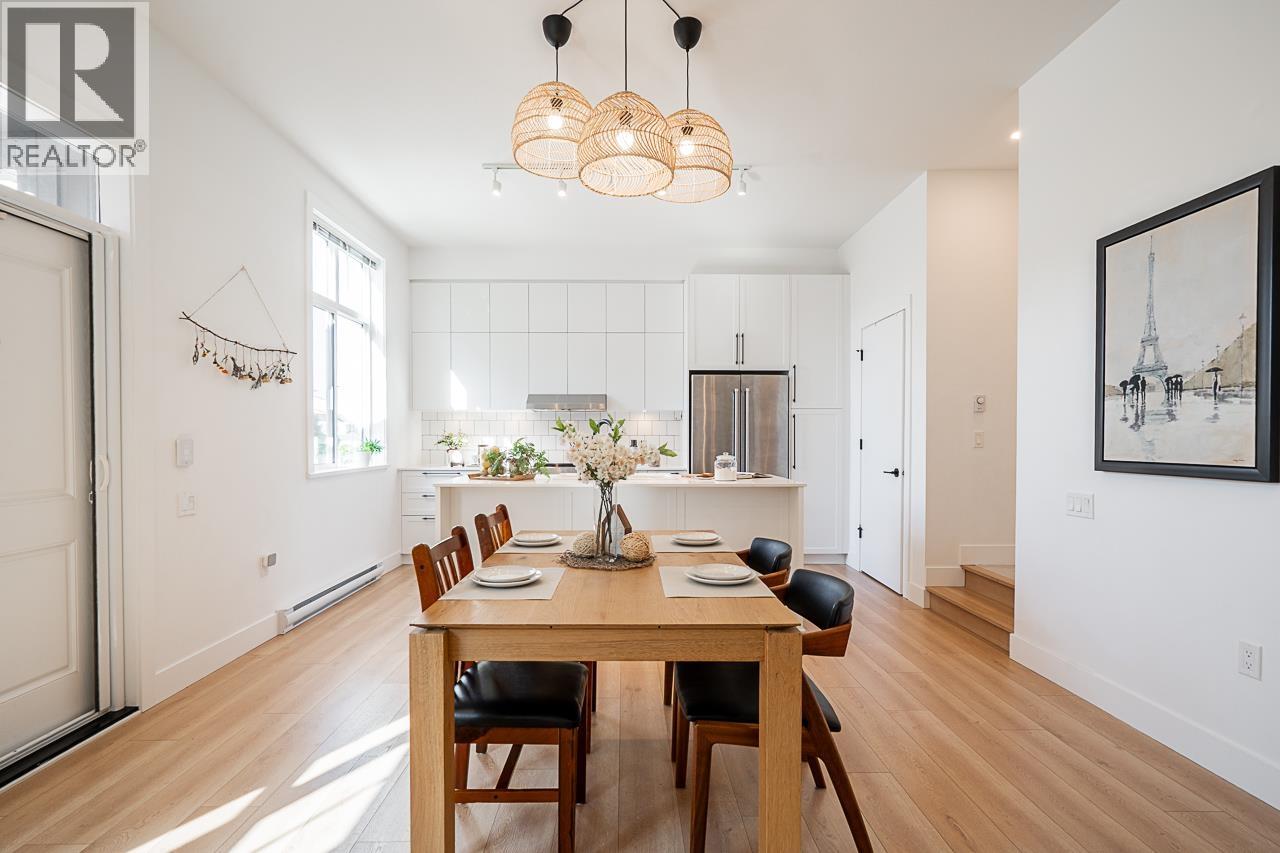 Photo 30 of 108 3529 Baycrest Avenue, Coquitlam BC