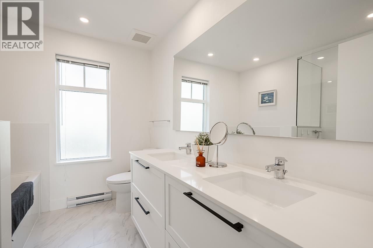 Photo 17 of 108 3529 Baycrest Avenue, Coquitlam BC