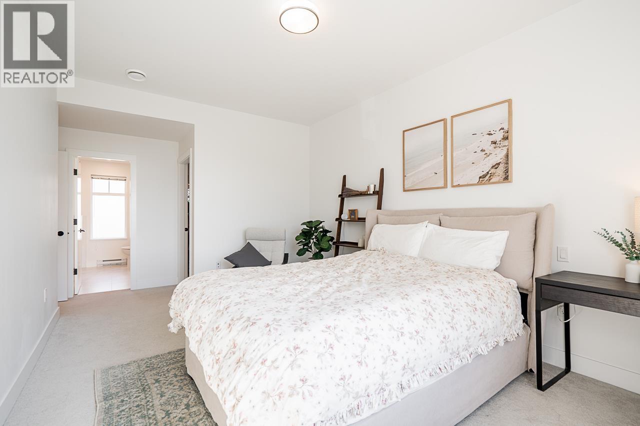 Photo 14 of 108 3529 Baycrest Avenue, Coquitlam BC