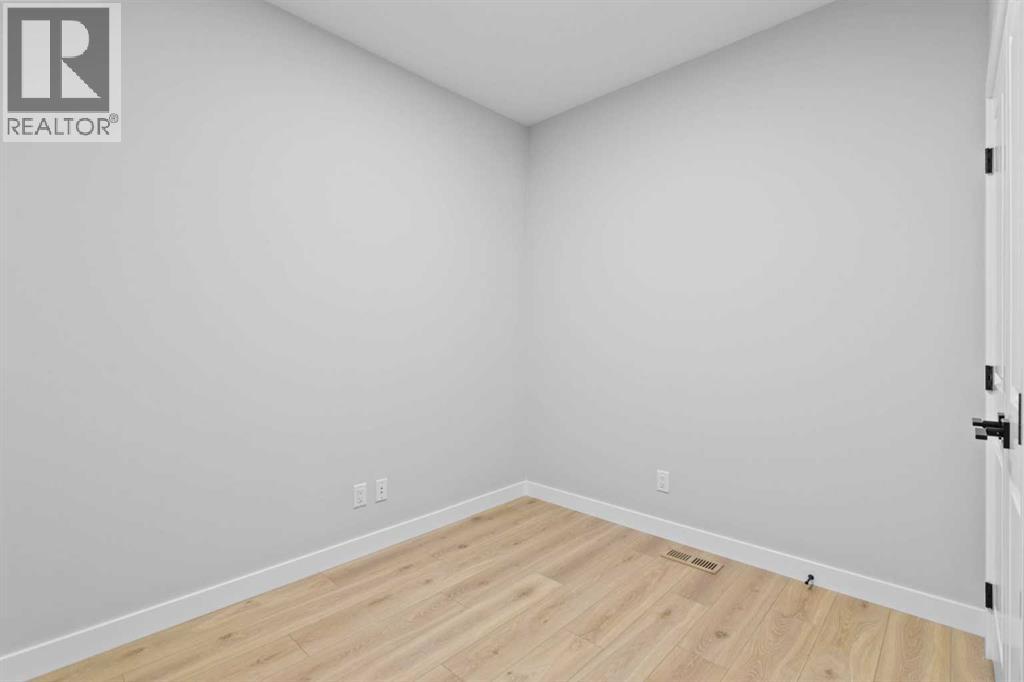Photo 5 of 151 Belvedere Crescent Se, Calgary AB