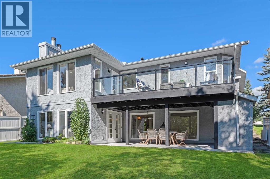 Photo 6 of 31 Scenic Park Crescent Nw, Calgary AB