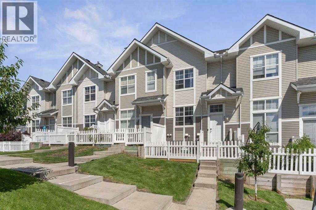Photo 14 of 3096 New Brighton Gardens Se, Calgary AB