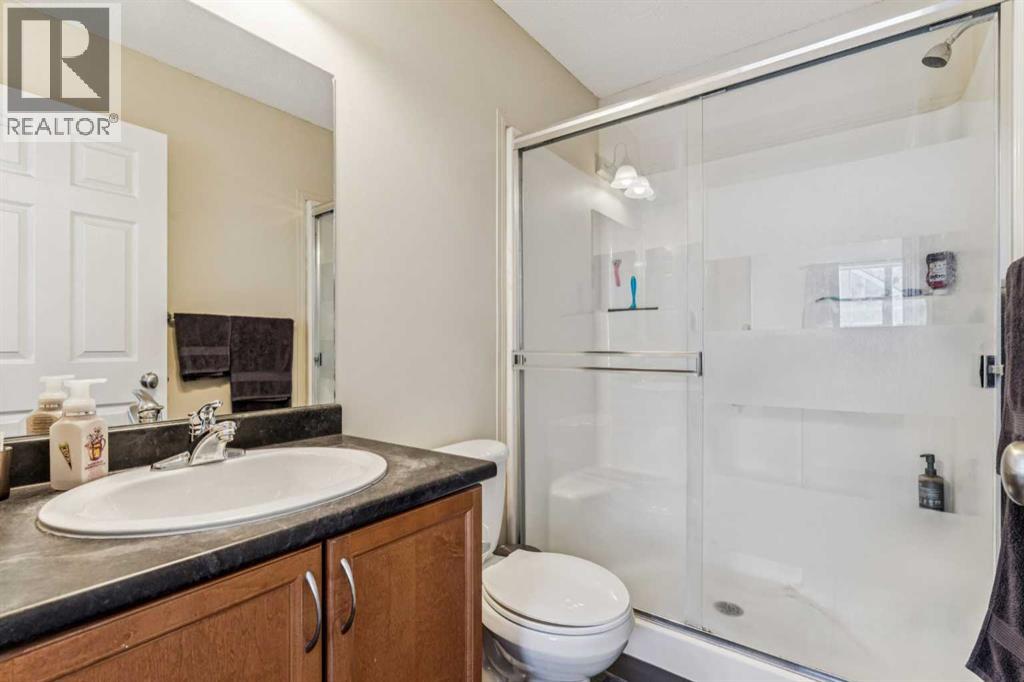 Photo 18 of 3096 New Brighton Gardens Se, Calgary AB