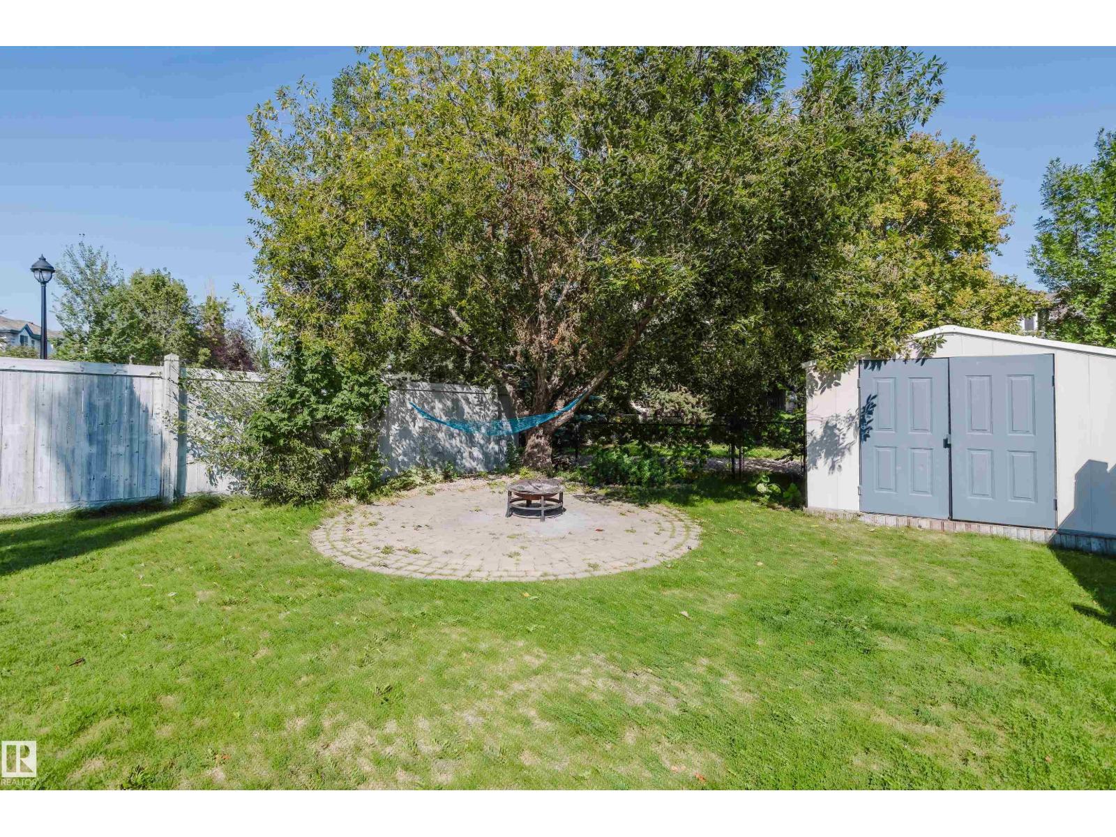 Photo 26 of 1665 Glastonbury Bv Nw, Edmonton AB