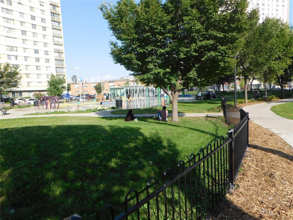 Photo 1 of 1909 411 Cumberland Avenue, Winnipeg MB