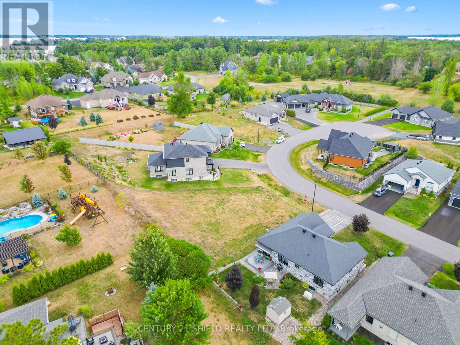 Photo 11 of 7 Matthew Kieran Crescent, South Stormont ON