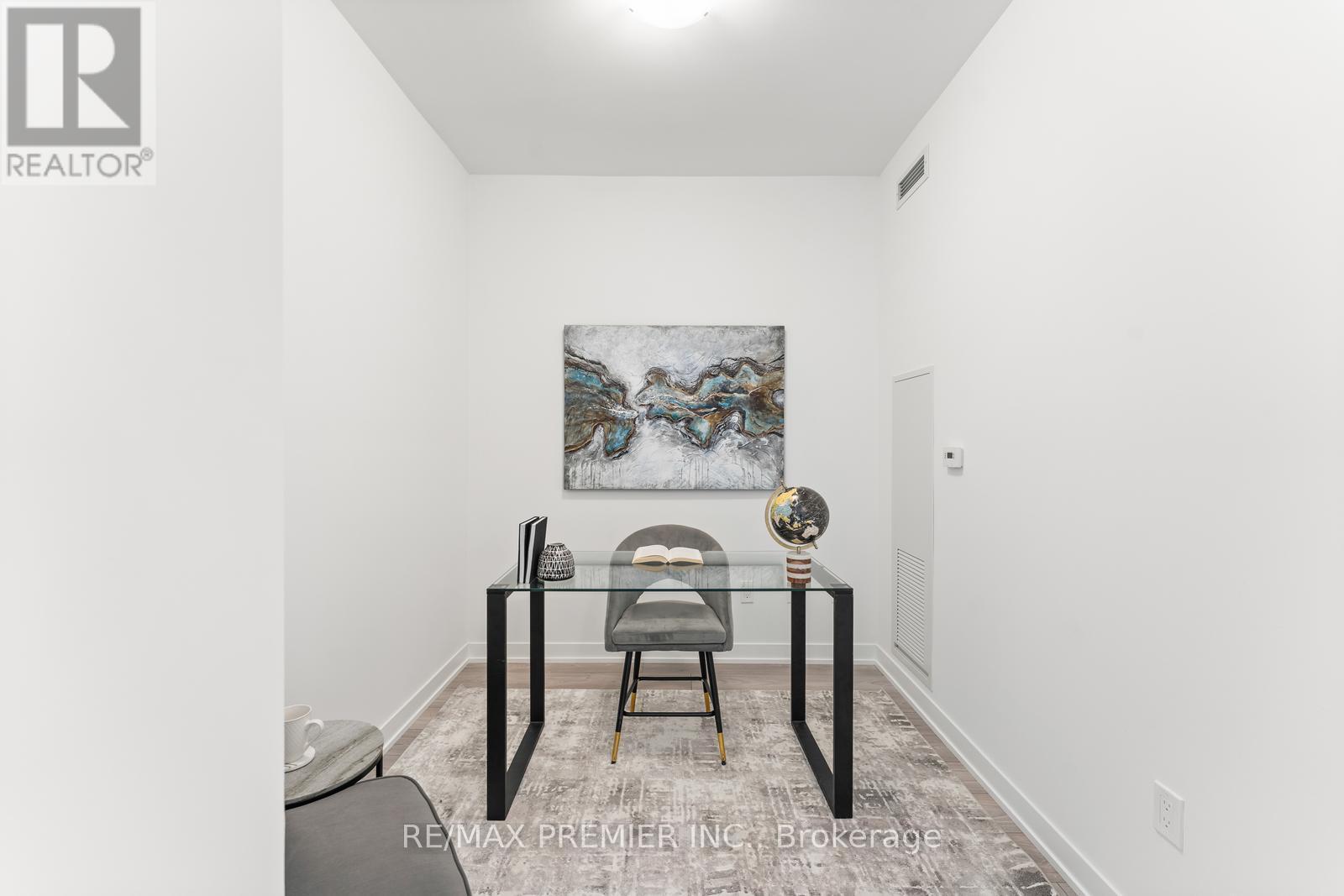 Photo 4 of 1412 10 Abeja Street, Vaughan ON