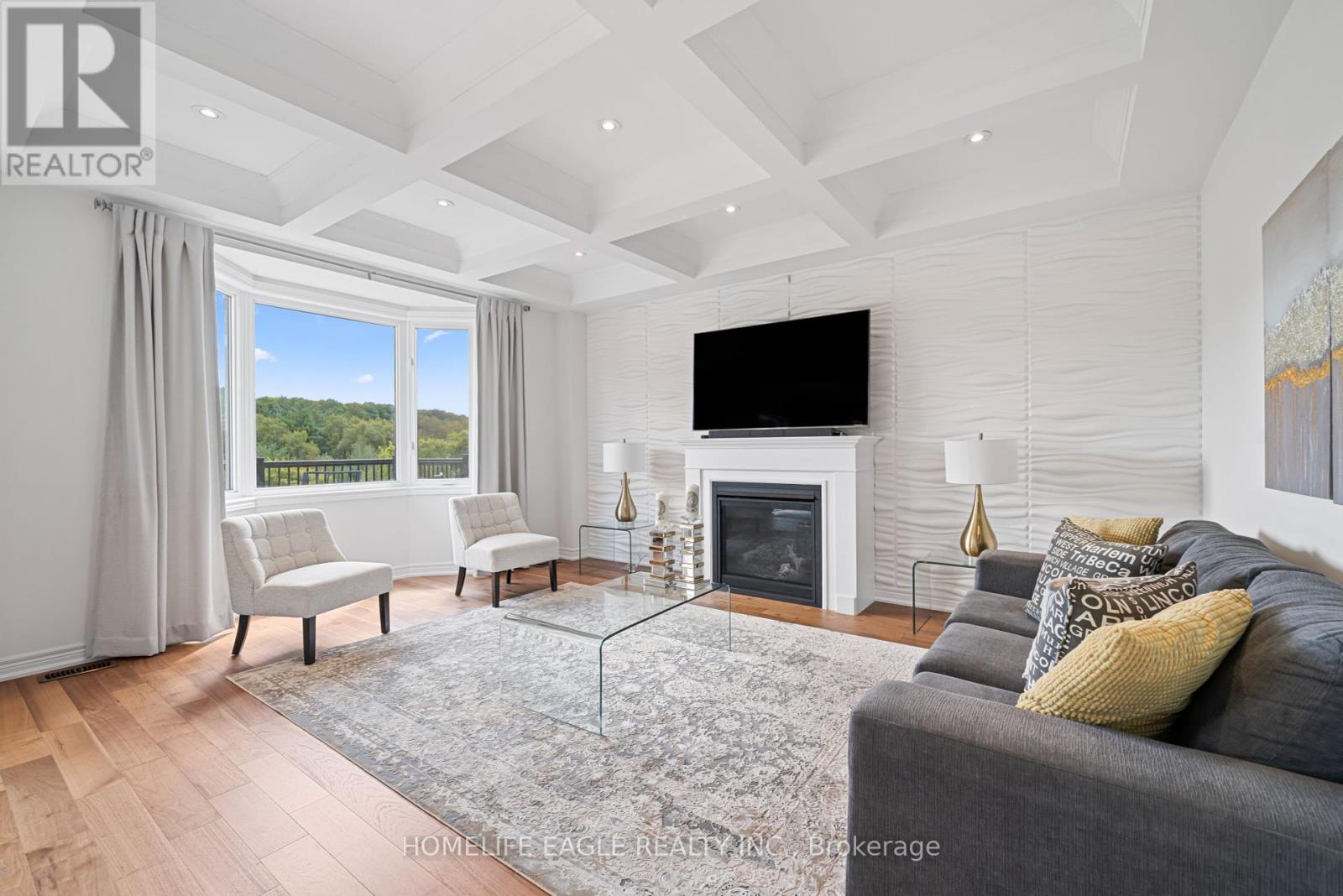 Photo 18 of 545 Clifford Perry Place, Newmarket ON