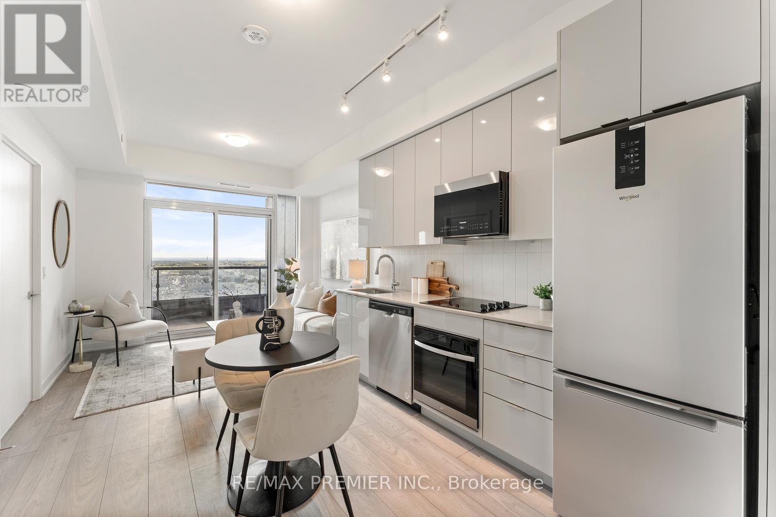 Photo 14 of 1412 10 Abeja Street, Vaughan ON