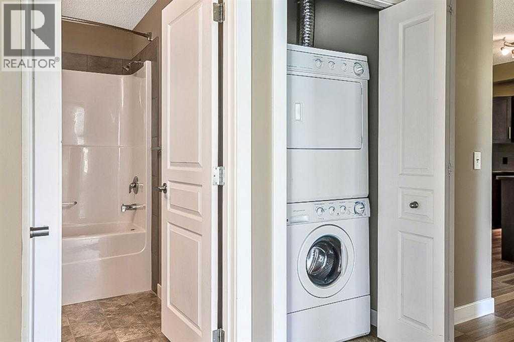 Photo 15 of 109 48 Panatella Road Nw, Calgary AB