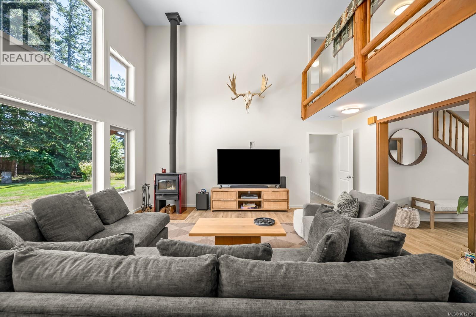 1818 Little River Rd, Comox