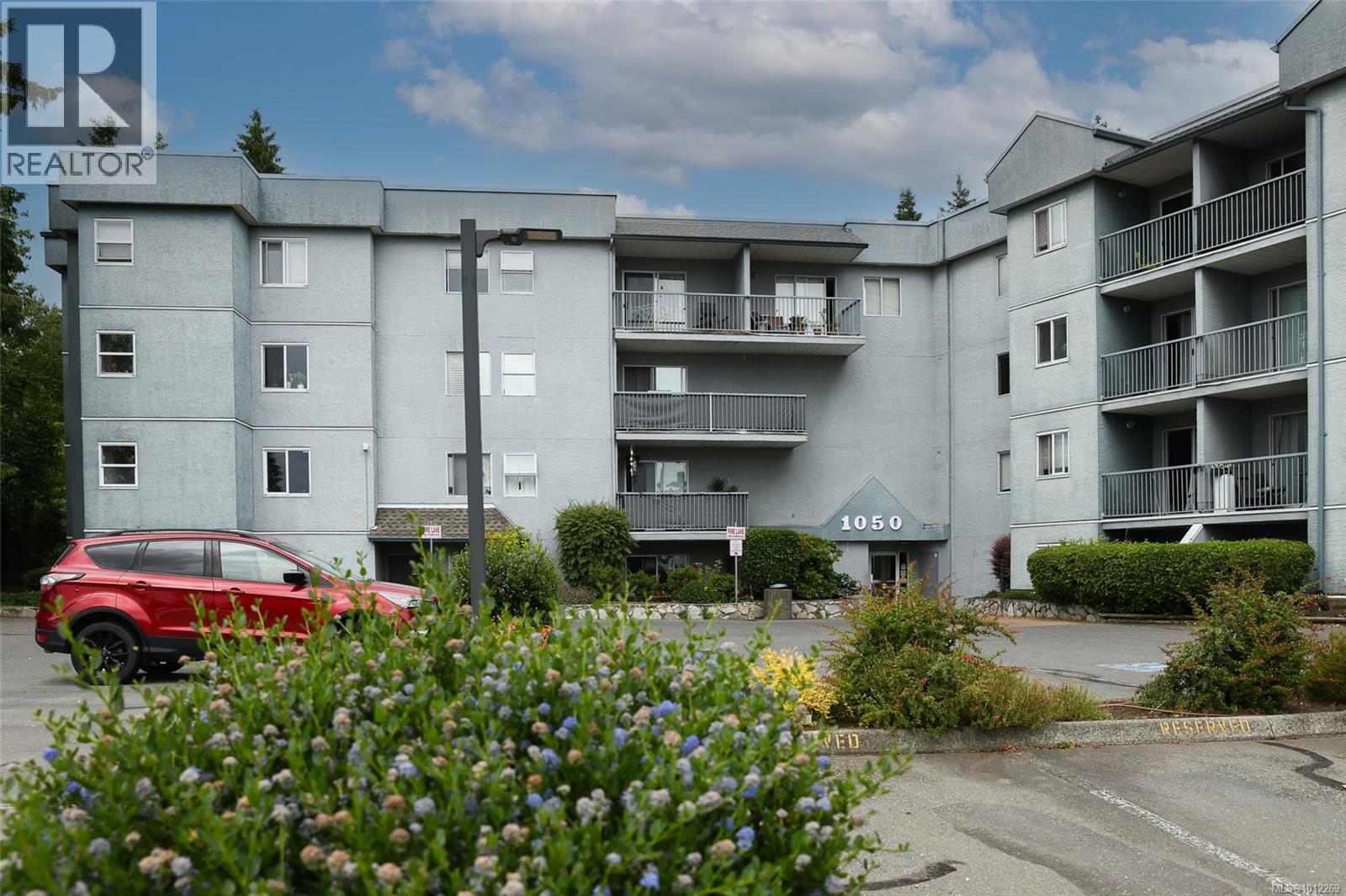 310 1050 Braidwood Rd, Courtenay