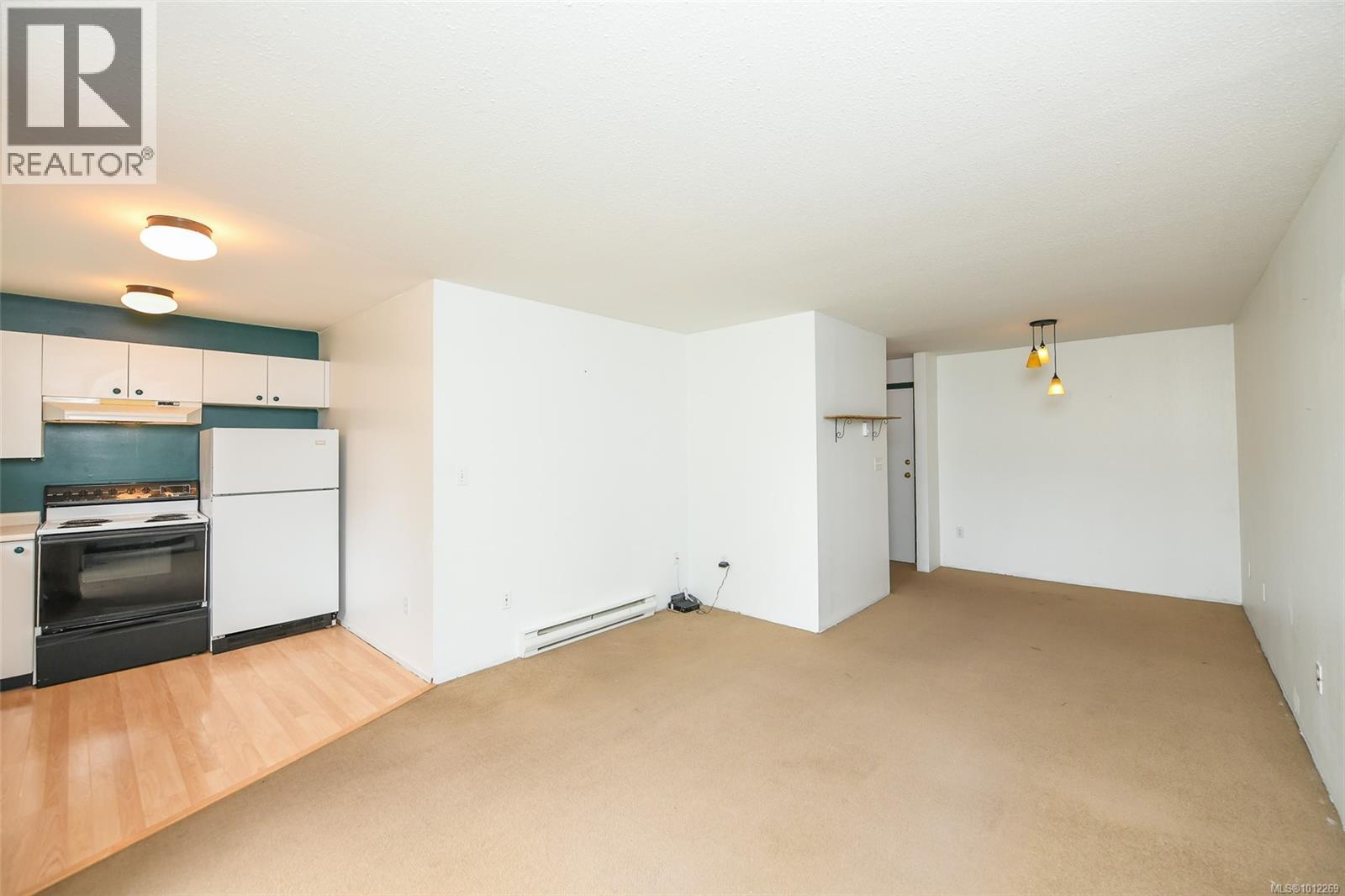 310 1050 Braidwood Rd, Courtenay