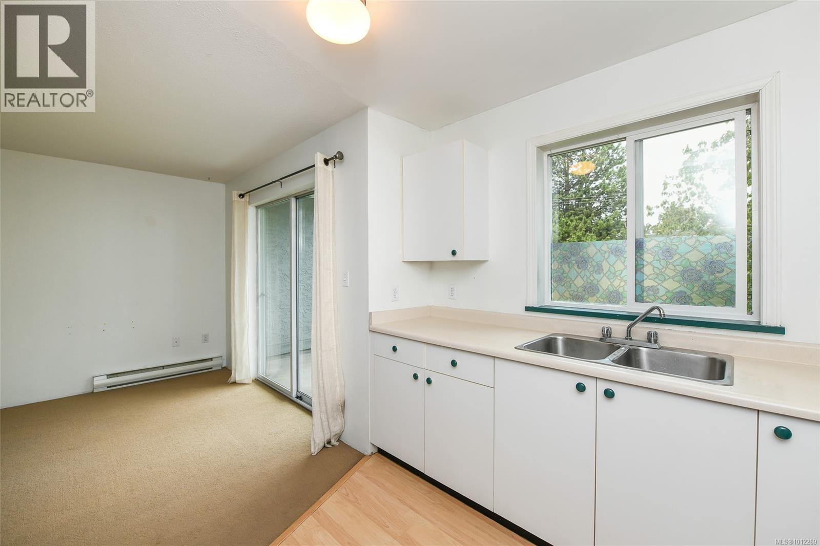 310 1050 Braidwood Rd, Courtenay